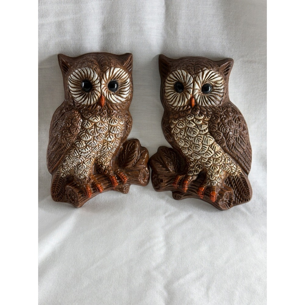 Vintage 1970s Owl Wall Plaques Pair Brown Faux Wood Textured Retro 7.5 Inch